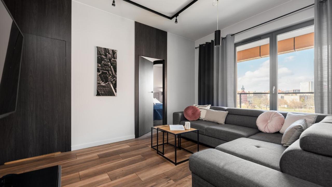Flatbook - City Center Apartments Brabank With Parking Danzica Esterno foto