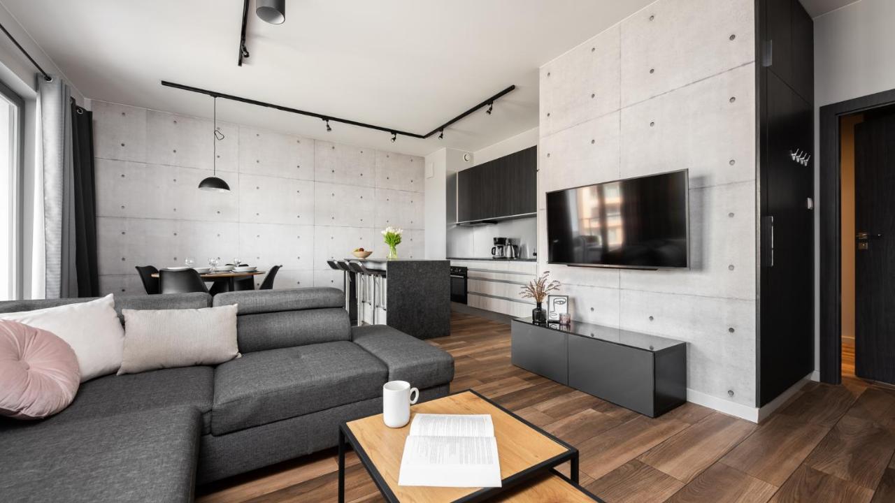 Flatbook - City Center Apartments Brabank With Parking Danzica Esterno foto